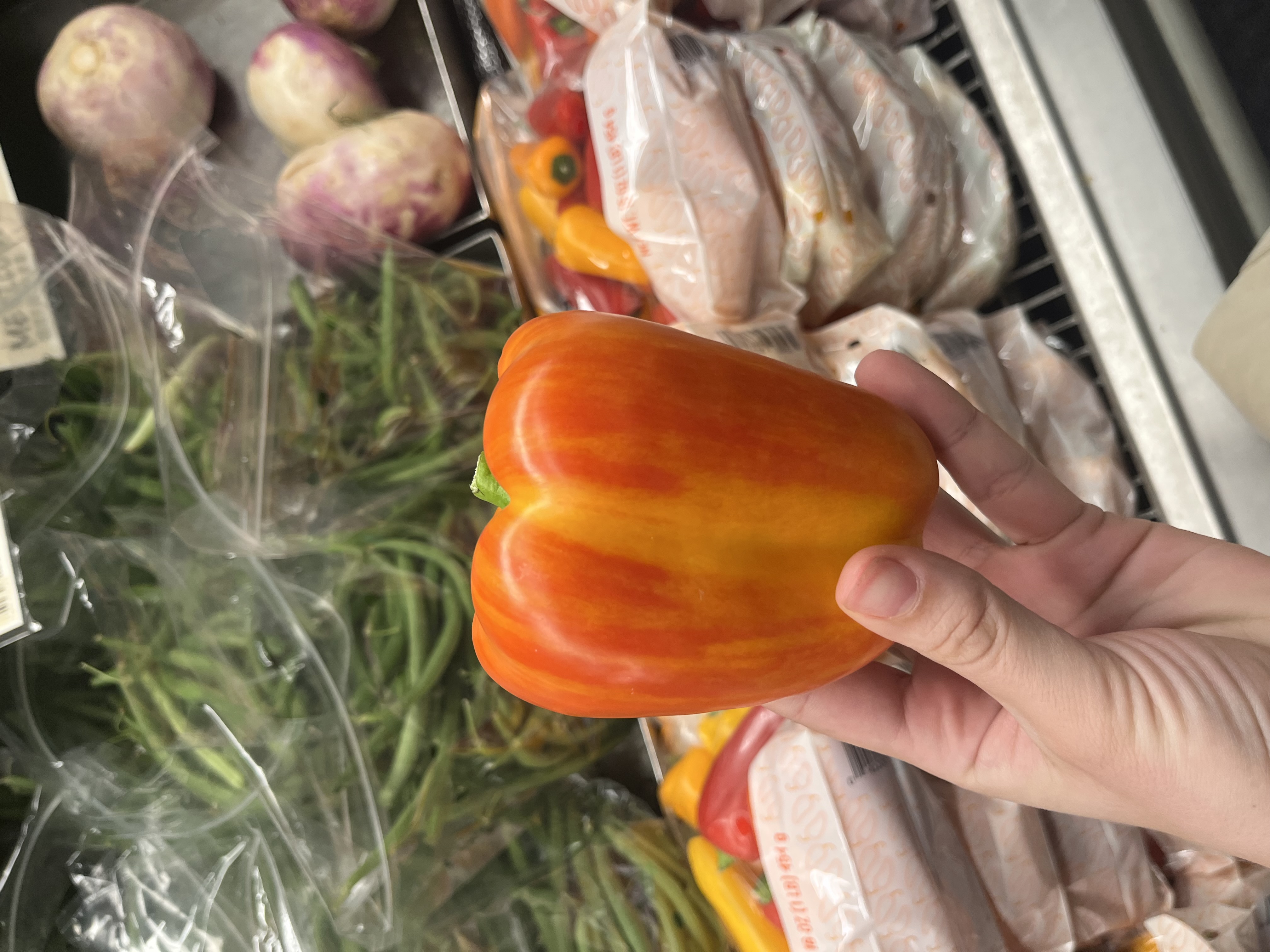 look at this pretty bell pepper